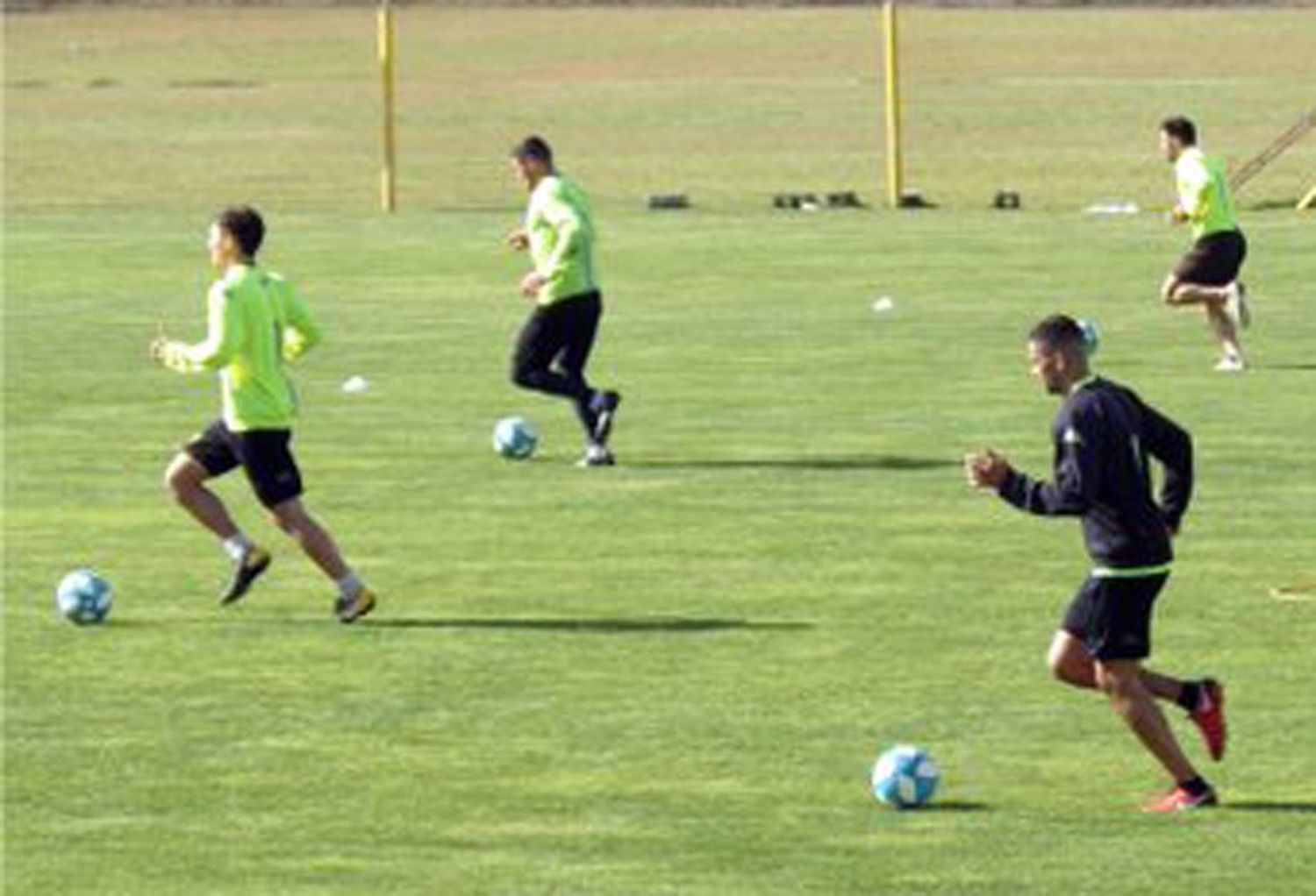 Un jugador de Santamarina debió ser aislado luego de dar positivo al test de coronavirus