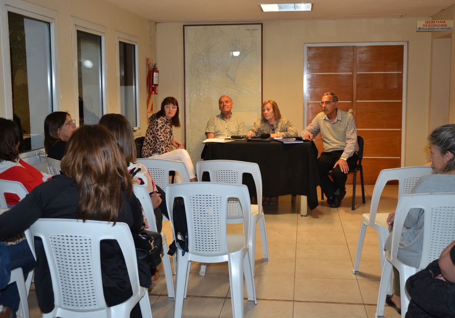 Entrega del FAE a escuelas cañaseñas. Crédito: Municipalidad de Villa Cañás