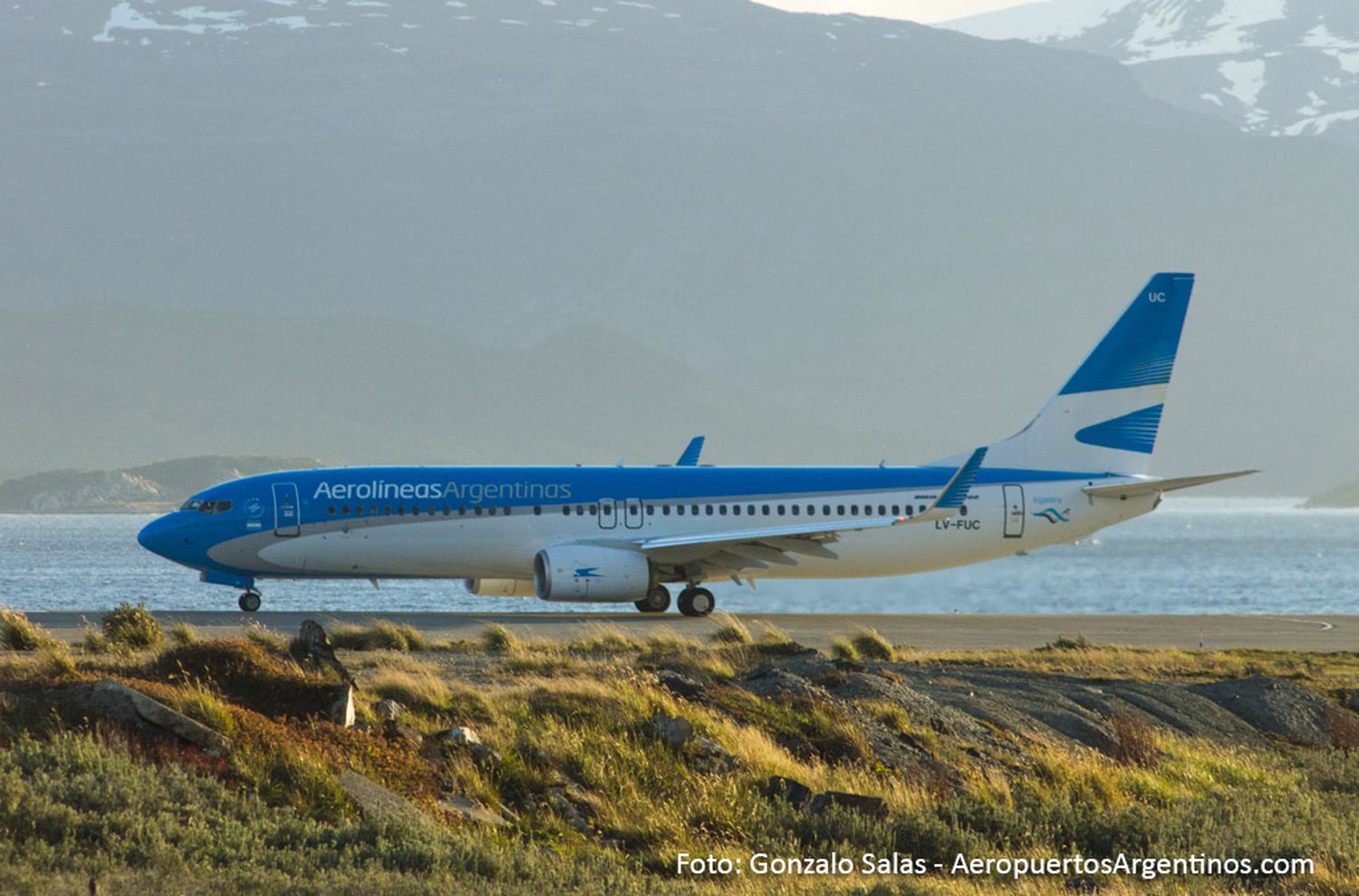 [Fotogalería] El primer vuelo comercial del Boeing 737-800 LV-FUC de Aerolíneas Argentinas