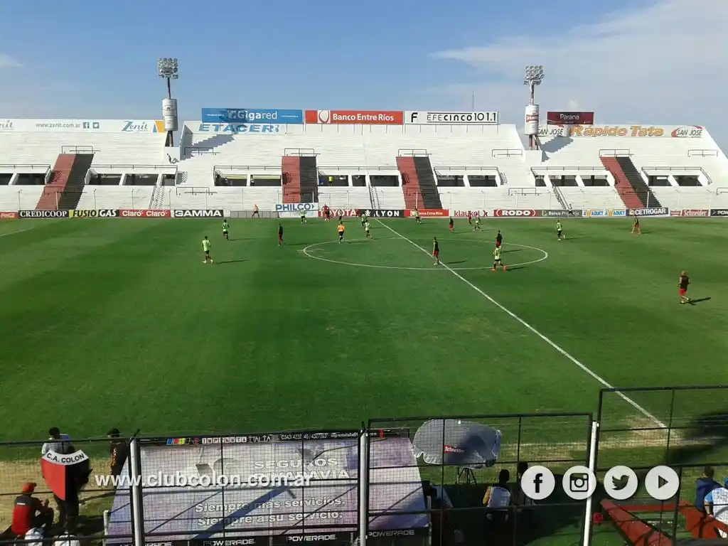 Amistoso: Colón le ganó a Patronato sobre la hora