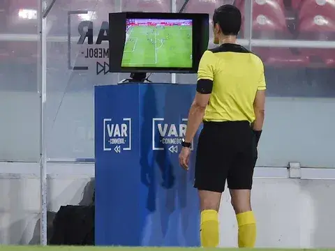 De cara al Mundial, FIFA y la IBFAB discuten cambios an algunas reglas importantes.