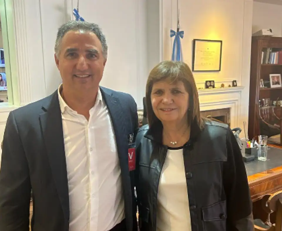 Gonzalo Santamarina y Patricia Bullrich