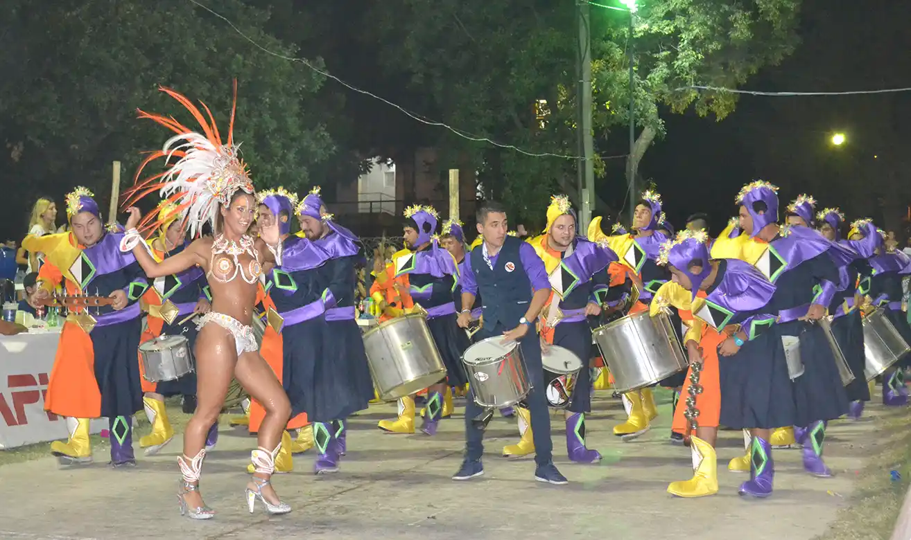 Se apagó un año más de farolitos de colores