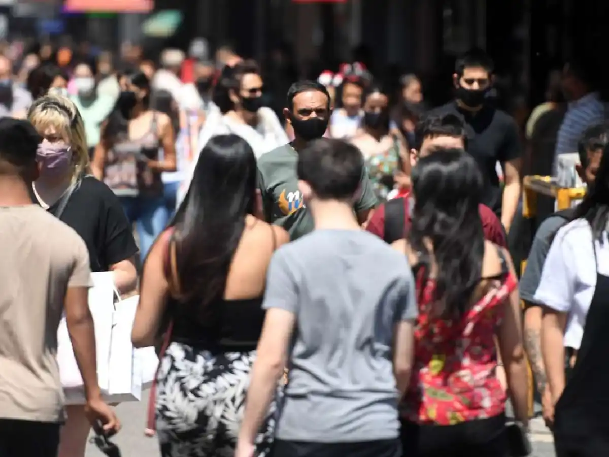 Reportaron 20.263 contagios de Covid-19, la tercera cifra más alta del segundo semestre