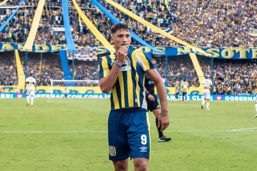 Central informó la lesión de Alejo Véliz: cuántos partidos se perderá el goleador canalla