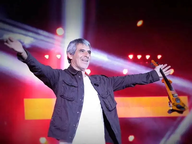Peteco Carabajal estará en el aniversario de Necochea: Música popular, desfile y paseo gastronómico