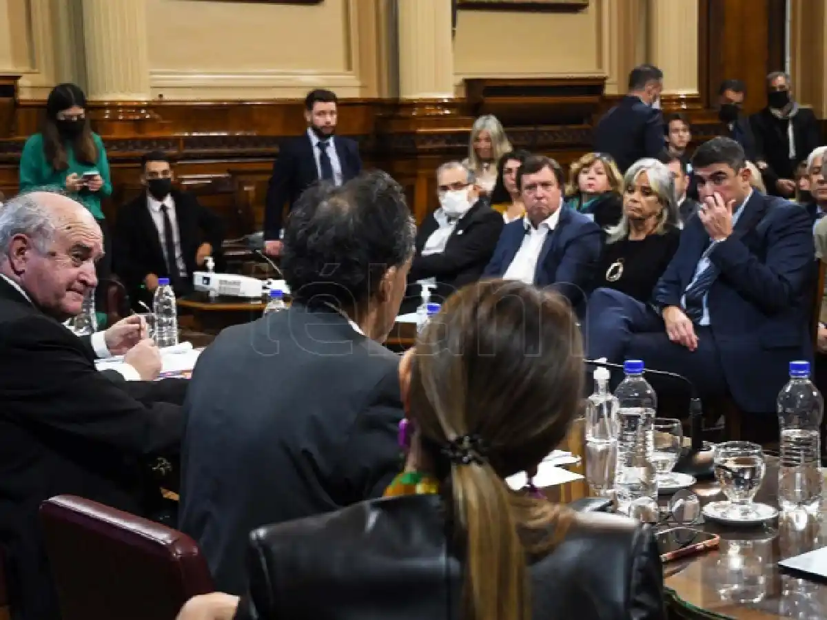 Constitucionalistas se pronunciaron a favor de la ampliación de la Corte Suprema