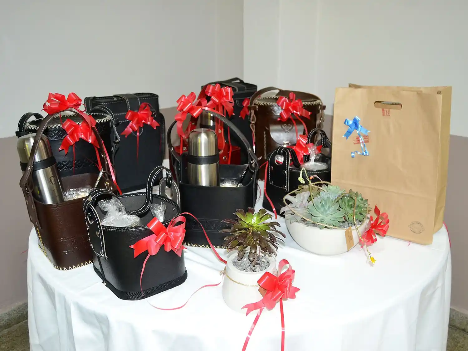 Los empleados de comercio de Gualeguay celebraron su Día con una gran cena show