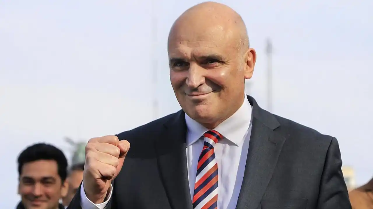 José Luis Espert: “Hay que terminar con el unicato sindical que solo le da personalidad gremial al más representativo”