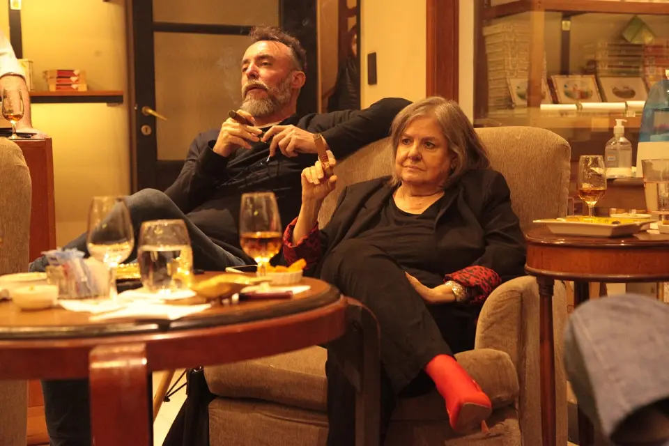 Una argentina fue elegida como personalidad del año en el mundo de los habanos