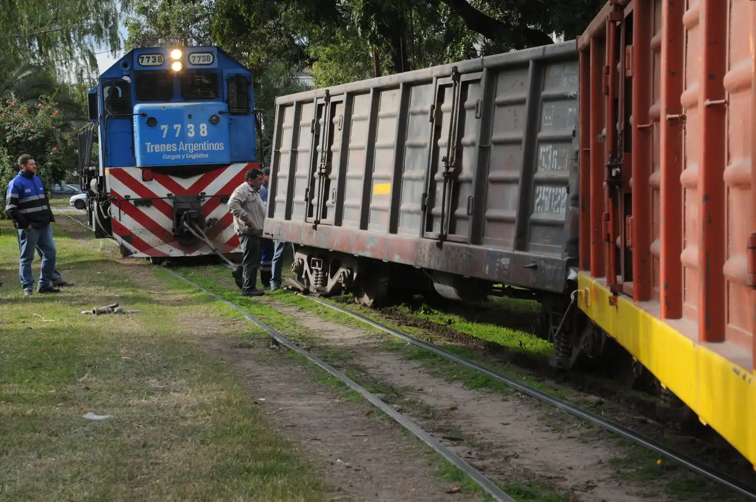 Descarrilló el tren de Belgrano Cargas y se robaron el maíz