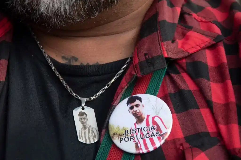 Juicio por el crimen de Lucas González: pidieron prisión perpetua para los policías que dispararon