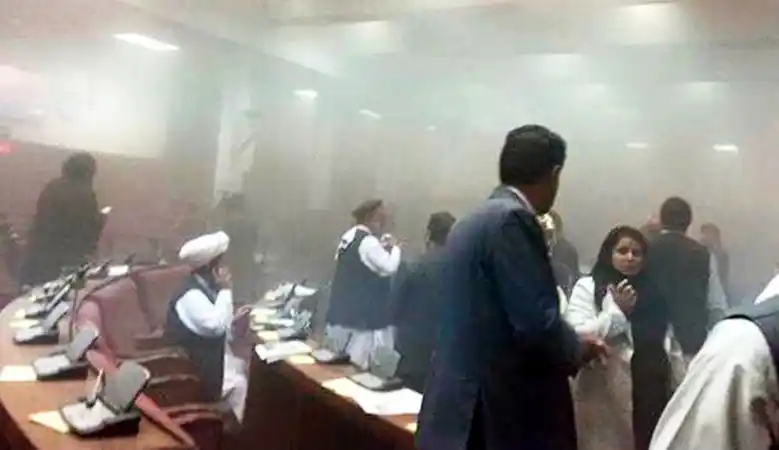 Talibanes atacaron el parlamento afgano: 9 muertos y varios heridos