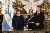 Javier Milei le tomó juramento a Manuel Adorni