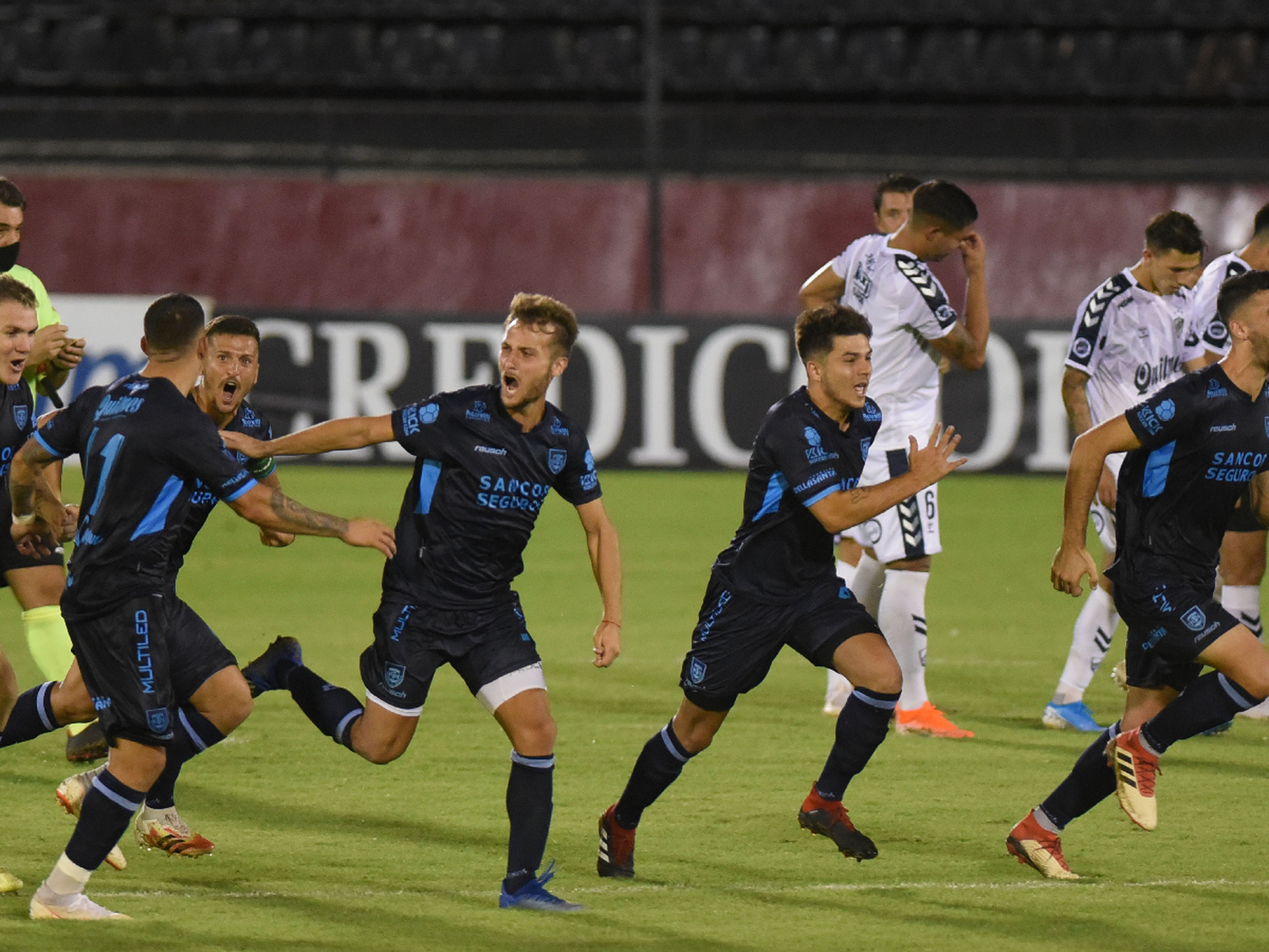 Atlético Rafaela es semifinalista en la Primera Nacional