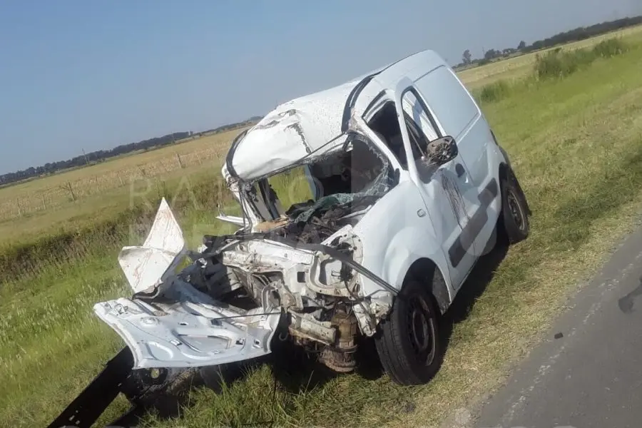 Un hombre fue rescatado tras un fuerte choque en Autovía 19: una hora después, se sumó al siniestro una 4x4 que circulaba a alta velocidad