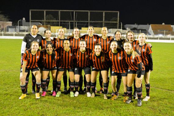 Independiente y El Potrero, protagonistas de la definición