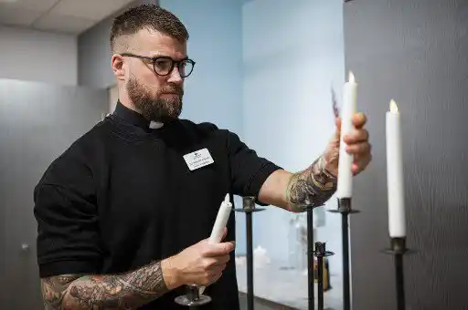 Pastor se hace famoso por dar clases de fitness en Instagram (+ Videos)