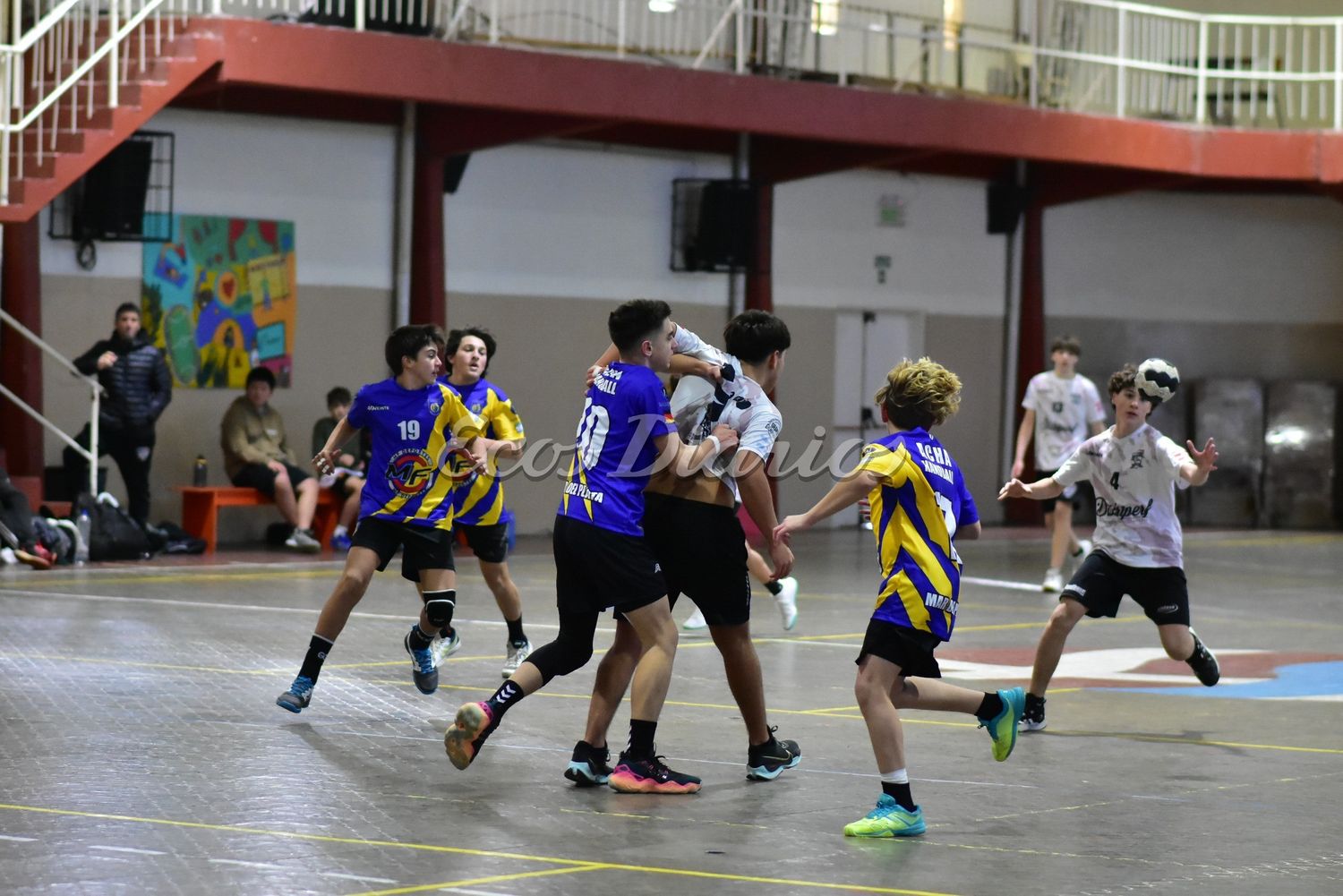 En busca del tercer puesto. Altamira enfrentará a Once Unidos