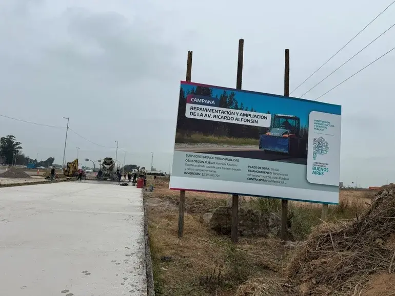 Bianco aseguró que la Provincia hace "más obra pública que todo el país" y destacó 87 nuevas licitaciones