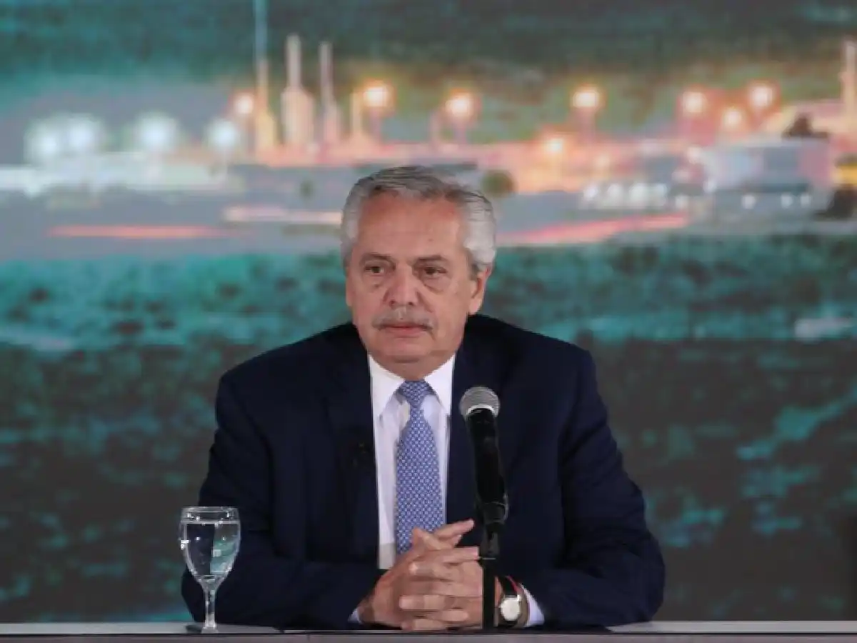 Fernández viaja a EE.UU. y condenará ante la ONU el intento de asesinato a CFK