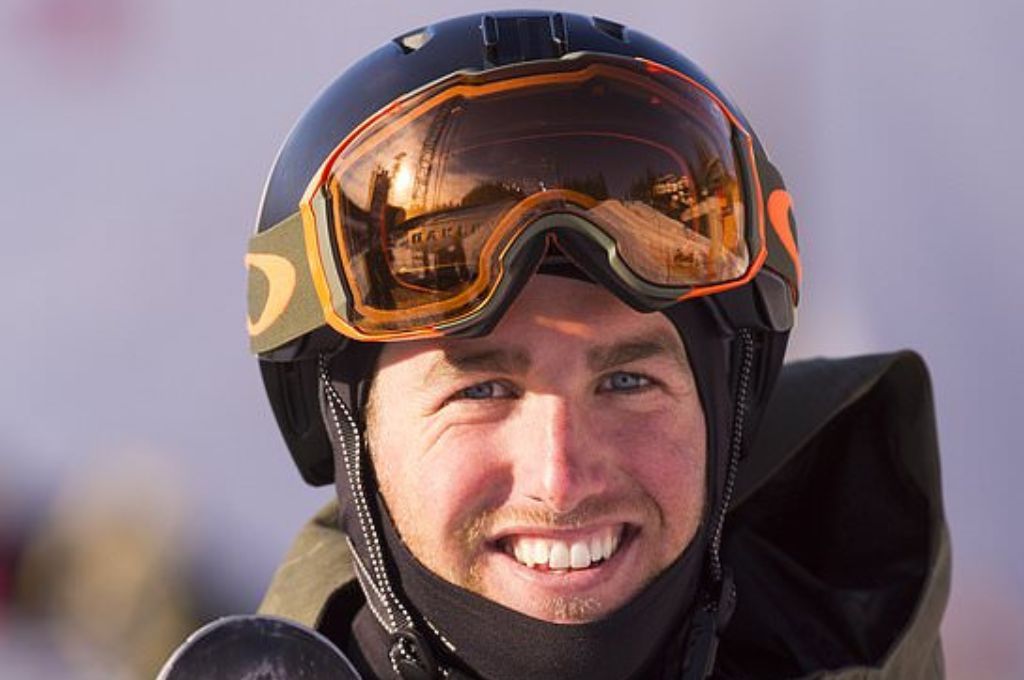 Murió Kyle Smaine, excampeón de esquí acrobático, en una avalancha en Japón