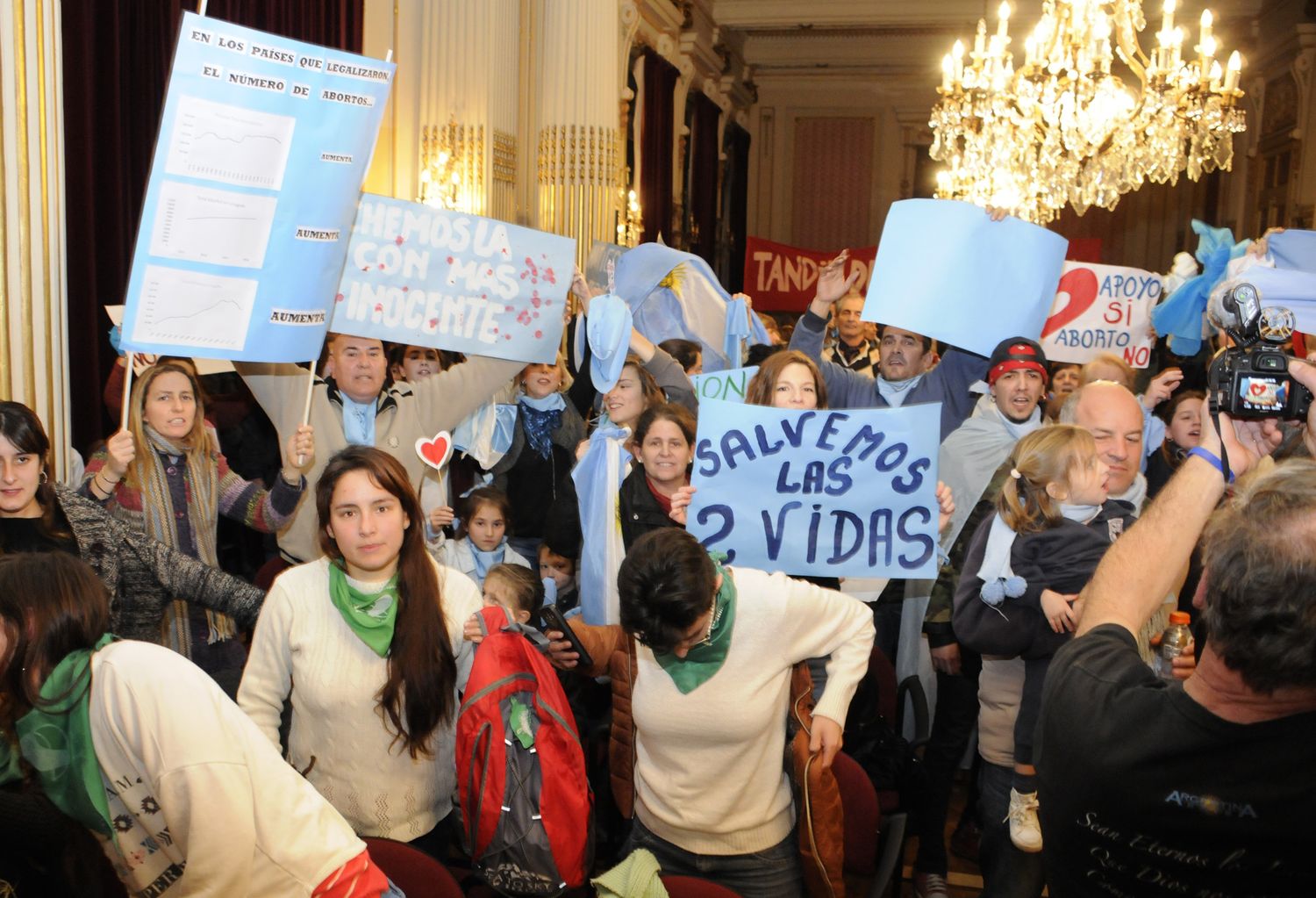 ¿Y si el aborto se sometiera a una consulta popular?