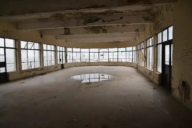 Avanza la puesta en valor del emblemático edificio del Turista en Chascomús