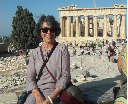 Mercedes Montiel comparte su visita a Grecia
