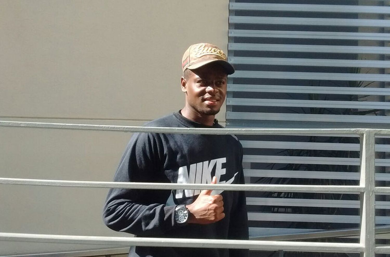 Óscar Cabezas ya está en Rosario