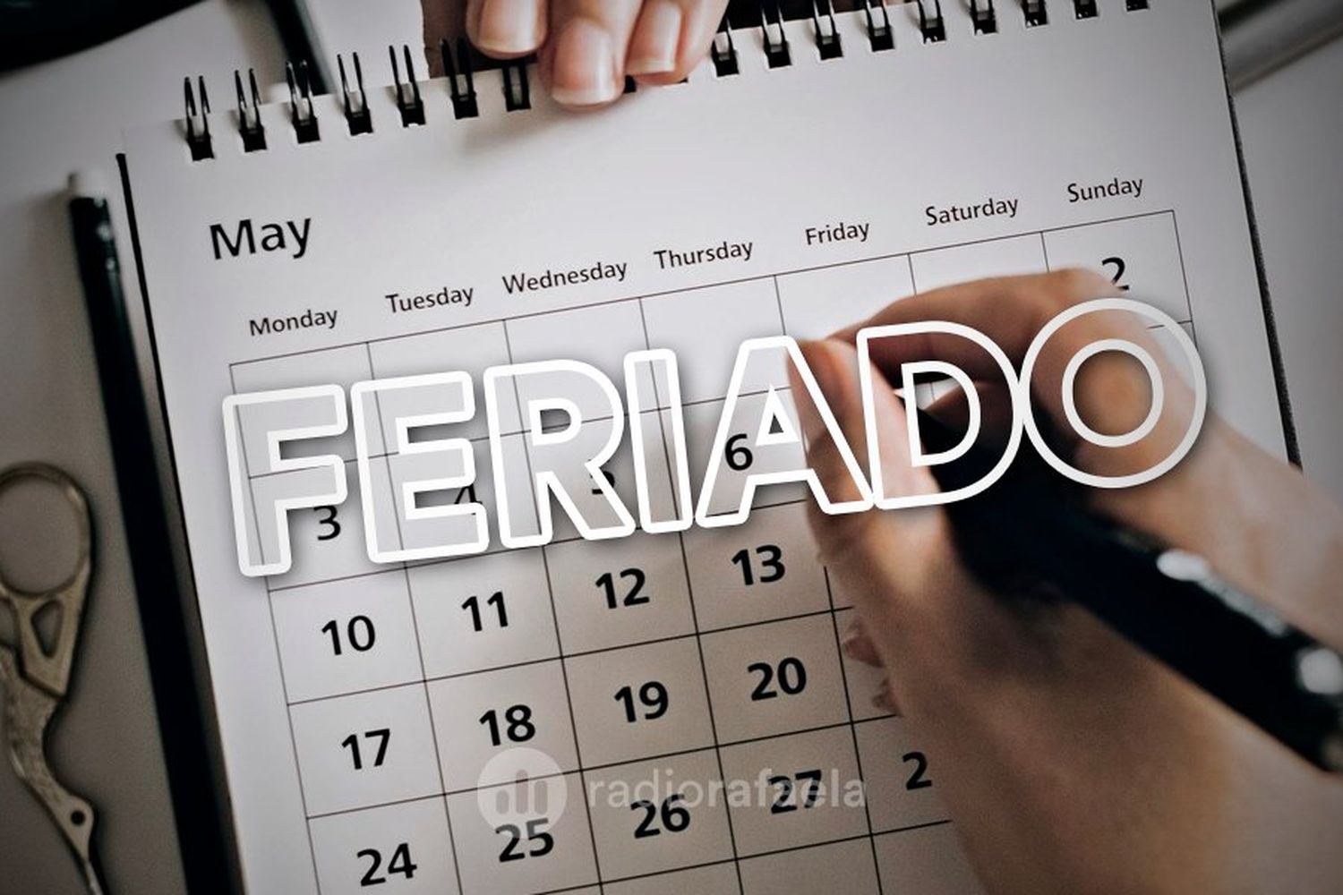 El 9 de julio es feriado y cae domingo: ¿se pasa al lunes?