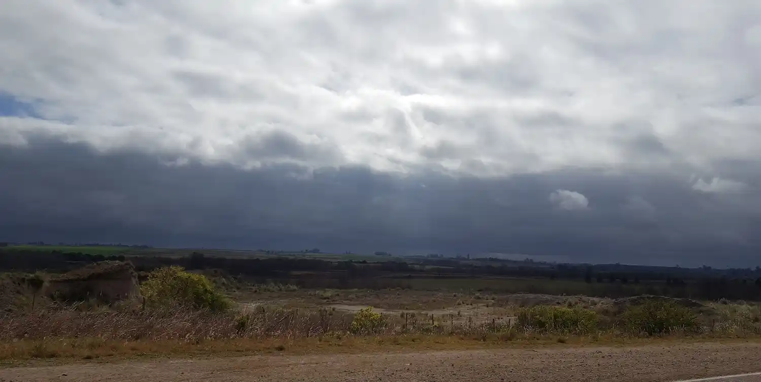 Para hoy se anuncian lloviznas