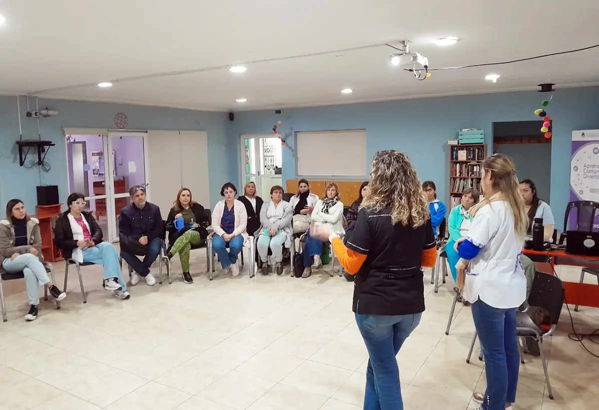 En Lobería. Se desarrolló una jornada de reflexión sobre el maltrato a adultos mayores