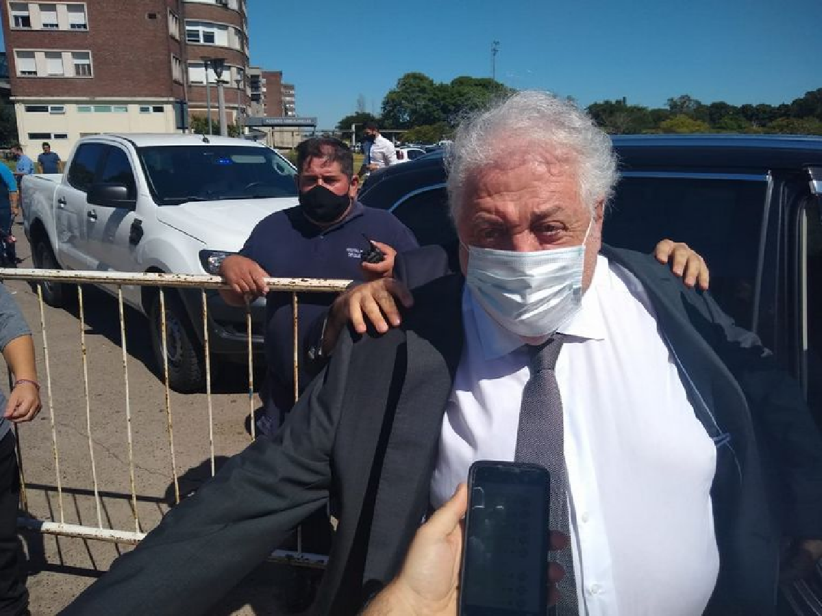"Vacunación VIP": hay al menos seis denuncias contra Ginés