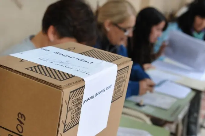 Oficializaron a los cinco frentes electorales que competirán en octubre