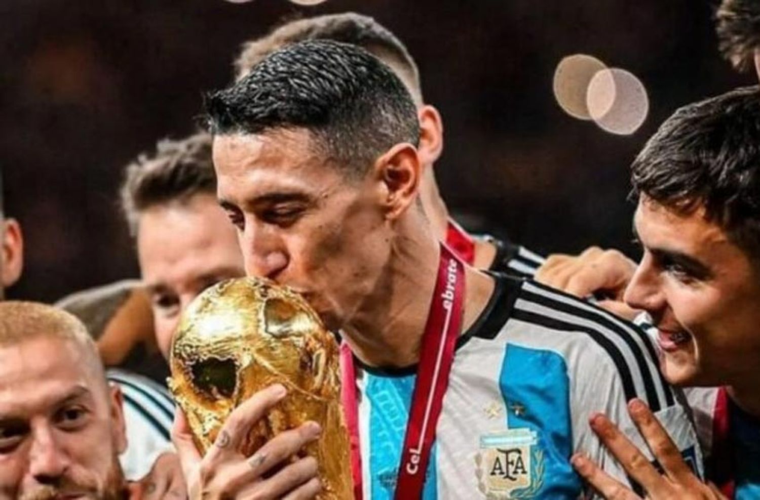 El impresionante tatuaje de Ángel Di María para llevar la Copa del Mundo en su piel