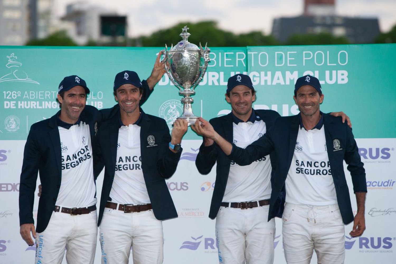 La Dolfina se consagró en el Abierto de Hurlingham