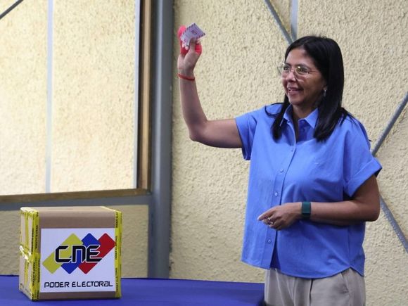 Delcy Rodríguez: Venezuela seguirá creciendo después de las elecciones