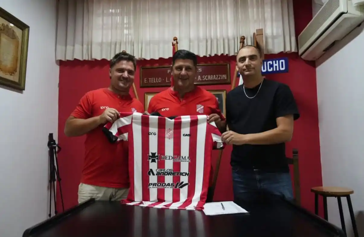 9 de Julio confirmó la continuidad de Marcelo Varela como entrenador en 2026