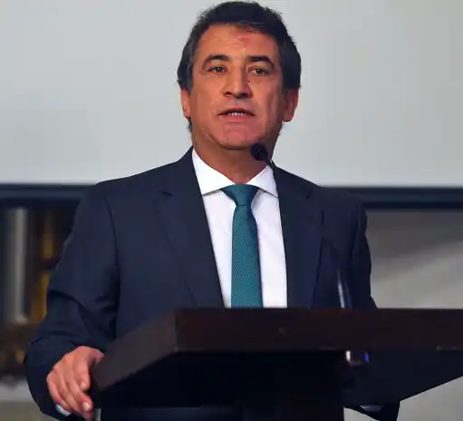 Urribarri: "Massa está percibiendo cómo se le desmorona su candidatura" 