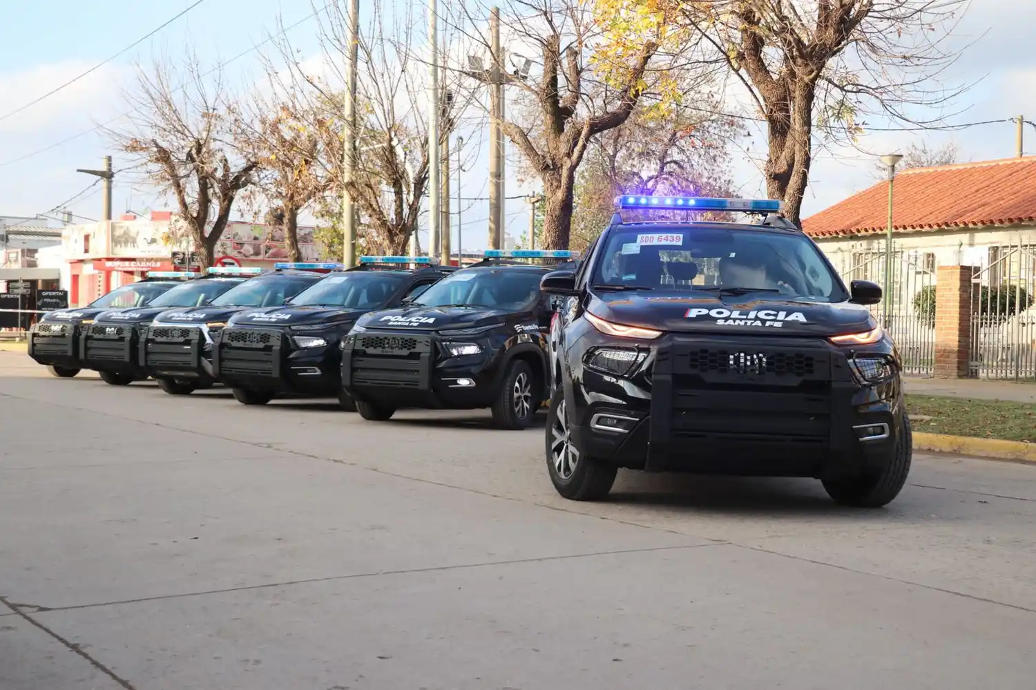 Seguridad: destinan nueve camionetas 0 Km a la Policía del departamento Castellanos