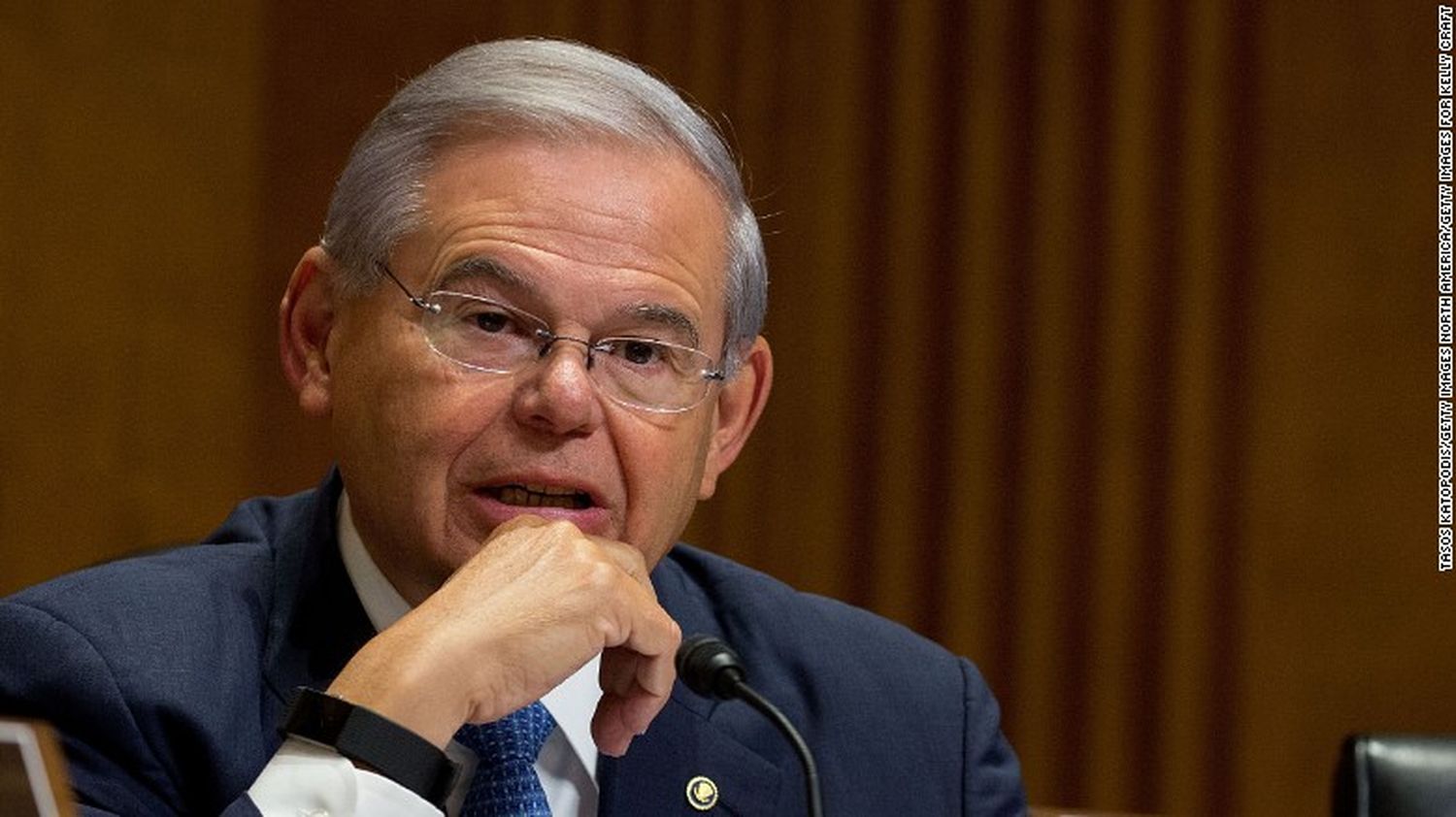 Senador Menendez conversa con Guaidó y celebra aprobación de TPS