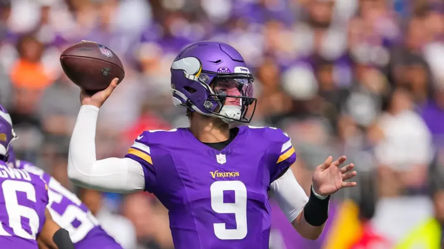 Vikings QB J.J. McCarthy to undergo knee surgery