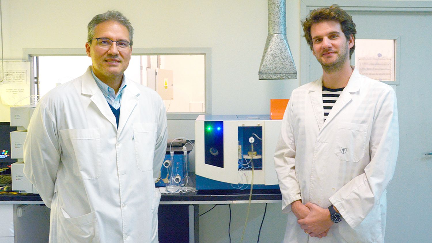 Rodolfo Wuilloud y Mauricio Llaver, investigadores del CONICET en el ICB. Foto: CCT Mendoza