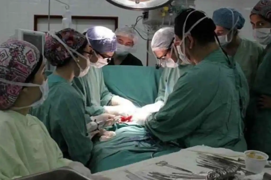 Rosario: autorizan trasplante de órganos entre pacientes vivos