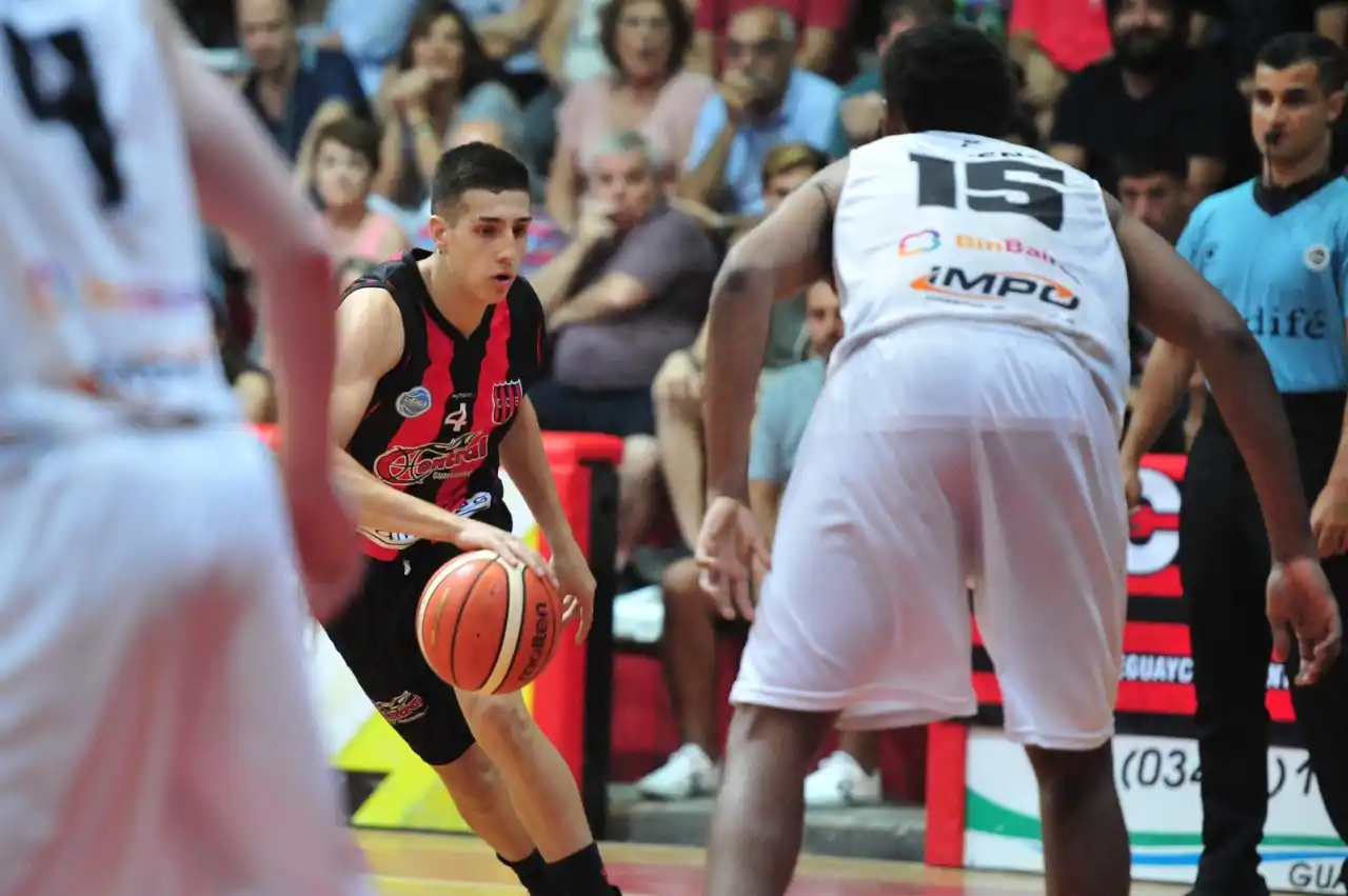 Central se hizo fuerte en su cancha y se acomodó en la punta de la tabla