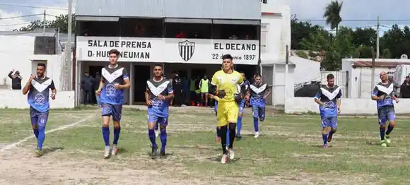 Santa María recibe mañana domingo a San Lorenzo de Villa Adela