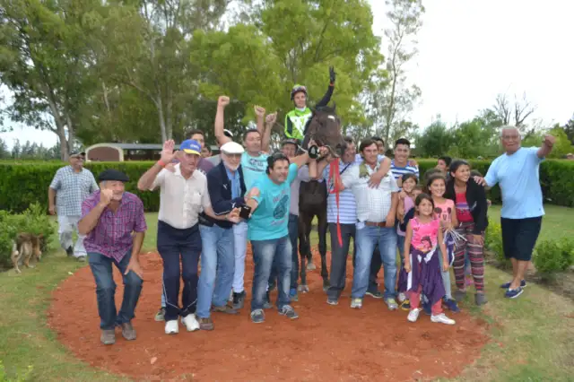 Turf: El uruguayense Electro Pintor se adjudicó el clásico "93º Aniversario"