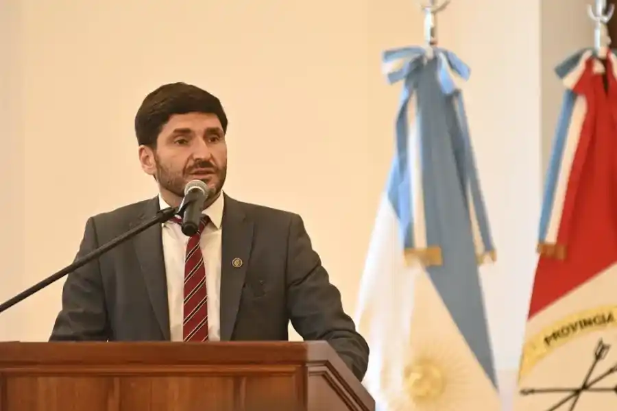 El Poder Ejecutivo convocó a extraordinarias e incluyó la necesidad de reformar la Constitución
