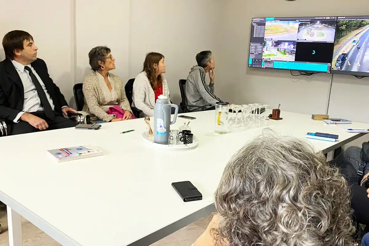 Reunión. Con la participación de varias entidades